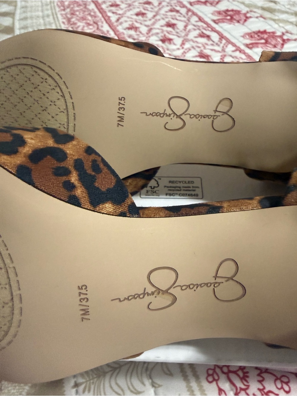 Jessica Simpson Leopard Print Pointed Toe D'Orsay Flats - Picture 4 of 7